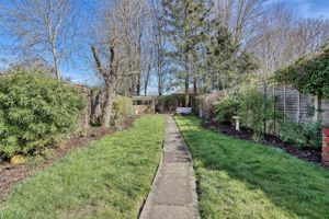 Photo 19- click for photo gallery